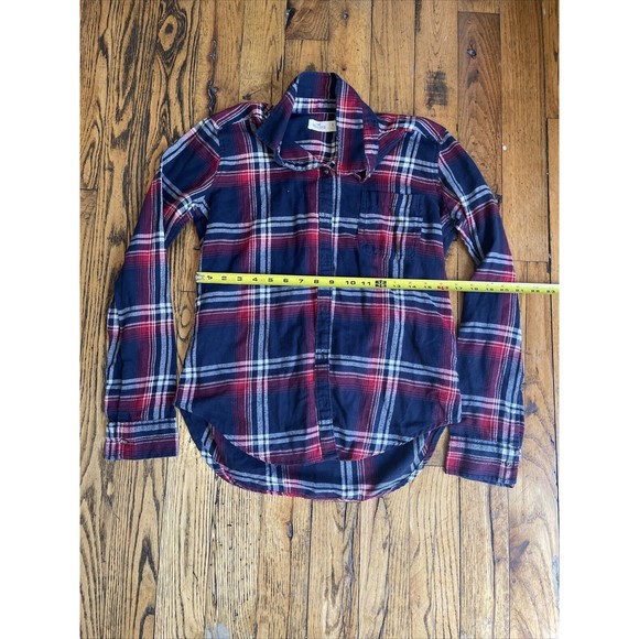 Hollister Women’s Small Red Plaid Flannel - Picture 4 of 4